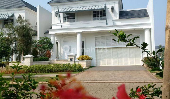 Colonial Luxury Home di BSD City 2