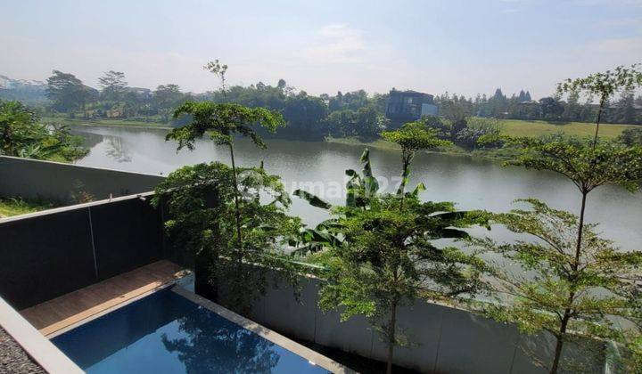 Rumah Mewah View Danau di Kota Baru Parahyangan 1