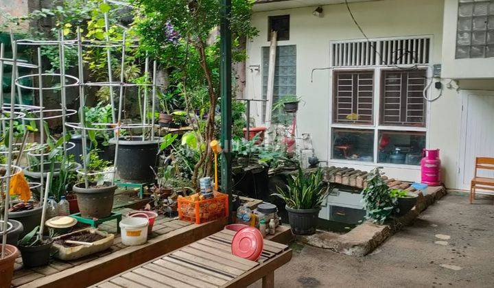 DIJUAL RUMAH COCOK UNTUK USAHA DI JL.DURIAN PETUKANGAN UTARA PESANGGRAHAN JAKARTA SELATAN 1