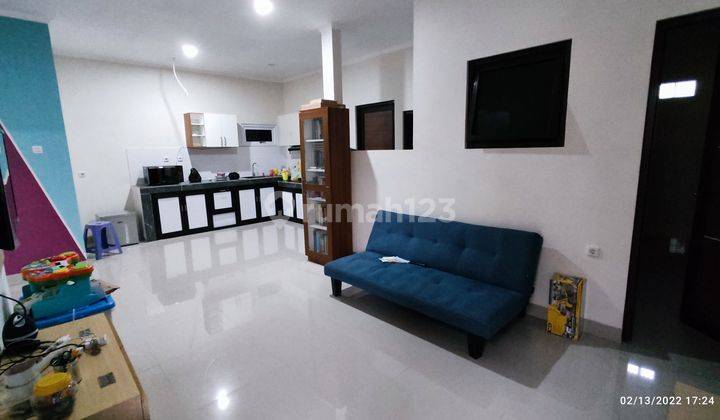 Rumah Cakep 2 Lantai Full Renov Di Karasak Utara Sayap Soetta 2