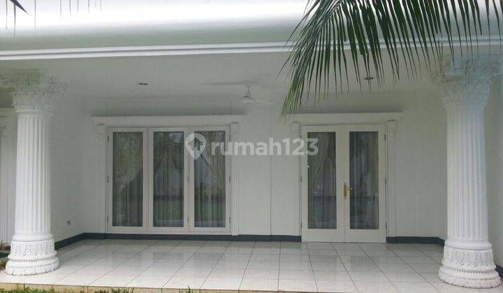 For Rent  A house in Senopati area 2