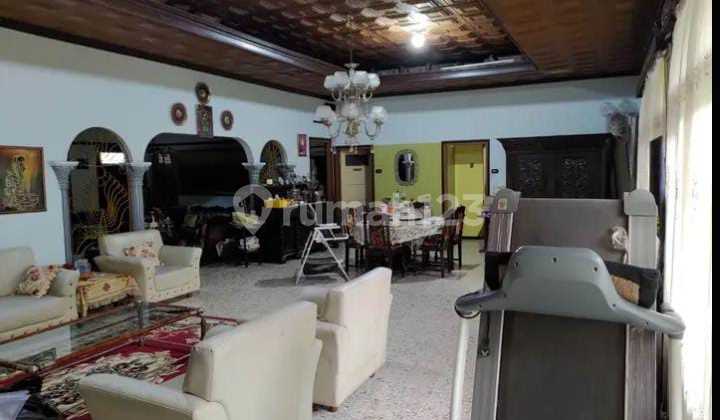 Dijual Rumah Antik Luas Cagar Budaya Sayap Riau Bandung