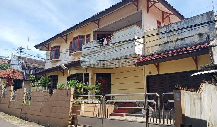 Rumah terawat lux hook di cigadung bandung kota 1