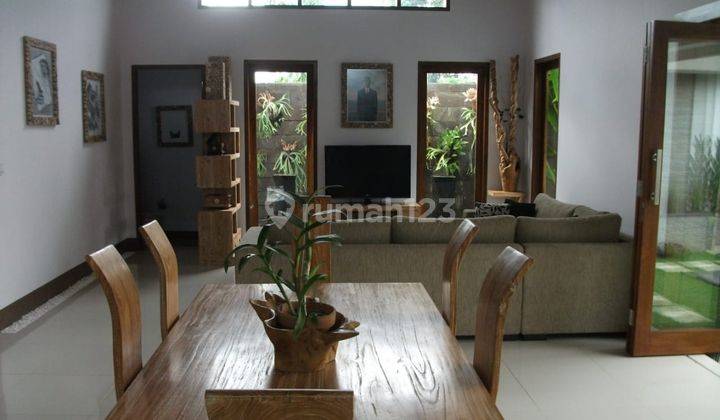 Vila Mewah di Kuta Bali. Fully Furnish. Pool. 2