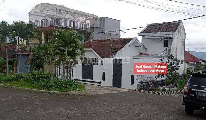 Villa murah ada kolam renang pribadi di oro oro ombo dekat jatim park 2 Kota Batu 1