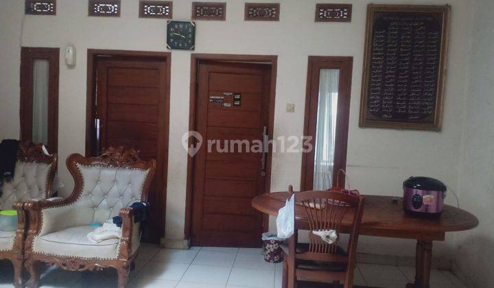 Dijual rumah 3 lantai siap huni di Karapitan 2