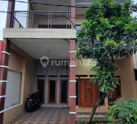 Rumah 2 Lantai + Rooftop Dalam Cluster Pinggir Jalan Cilodong  1