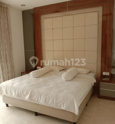 Rumah Mewah Private Pool Di Golf Residence Kemayoran Jakpus Siap Huni 2