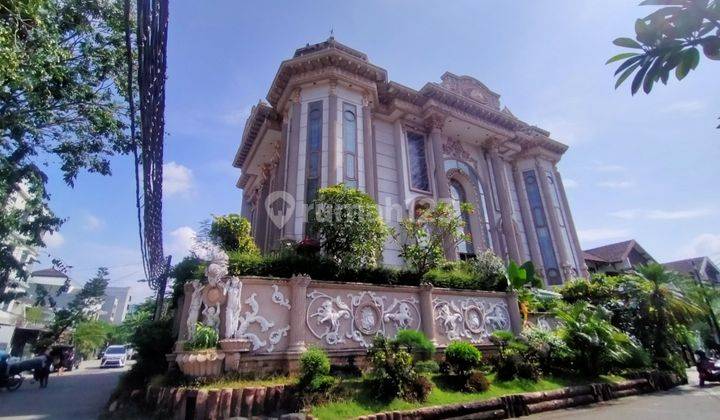 Rumah mewah full interior di Kelapa Gading Jakarta Utara 1