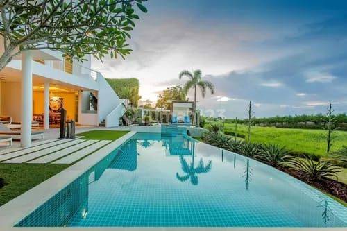 Luxury villa in a cluster environment in Uluwatu Jimbaran Badung Bali 2