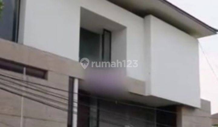 Dijual rumah di Taman Kedoya Baru 2