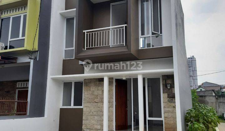 Rumah Murah Bagus Modern, Jl. Boulevard Gdc, Kota Depok 1