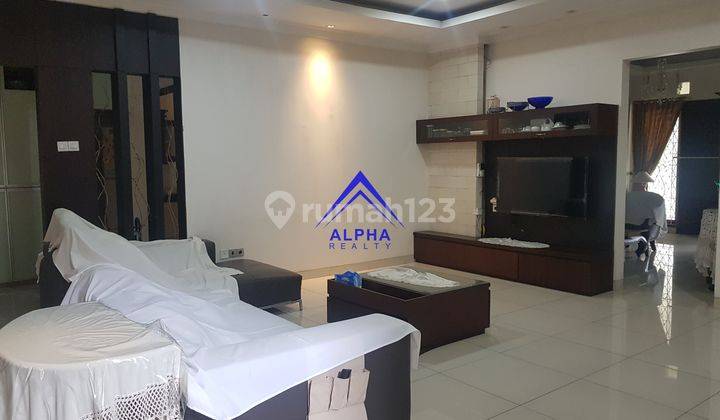 Dijual Rumah Lux di Tubagus Ismail Bandung Kota 2