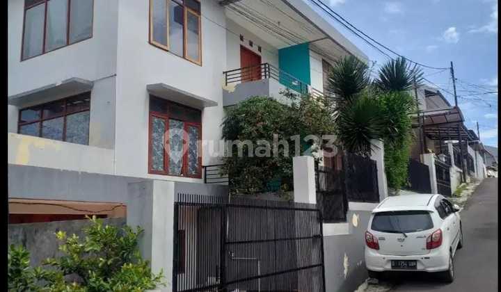 Dijual Dibawah Harga Pasar Rumah Di jln. Djunjunan Pasteur Bandung 