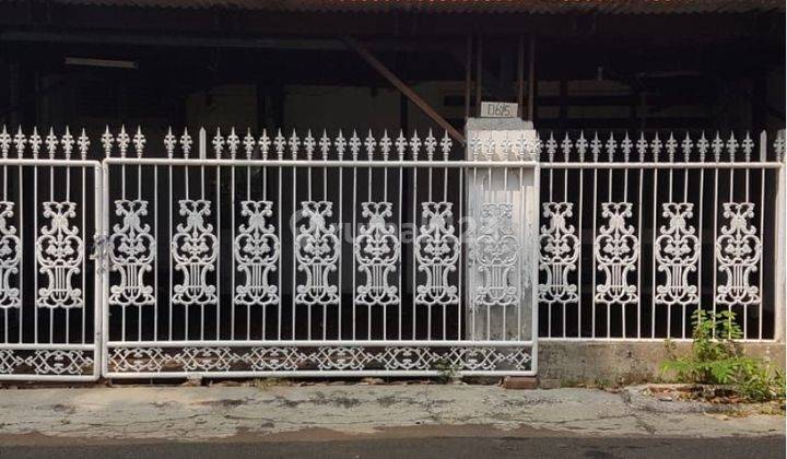 Rumah tua Aries HITUNG TANAH 2