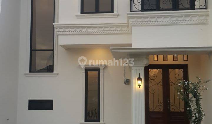 Rumah townhouse di pondok gede akses tol Jatiwaringin 2