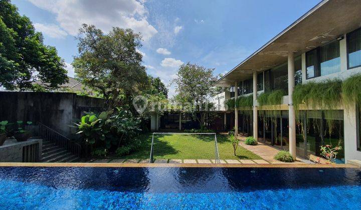 Rumah Mewah Modern Tropical Urban Villa Di Pejaten Jakarta Selatan 1