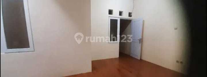 Rumah Dijual Murah Dikomplek Cibubur Country 2