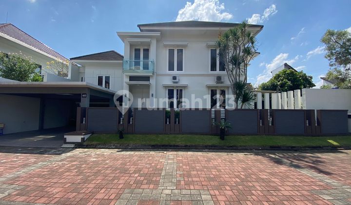 RUMAH SUPER MEWAH  DI JALAN KALIURANG KM 6