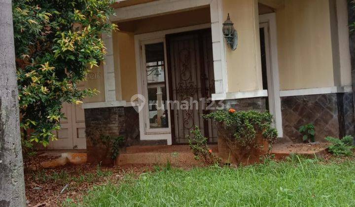 Rumah 2 lantai Dijual di komplek Raffles hills  2