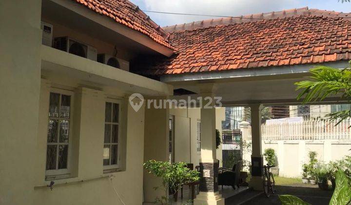 Rumah di pusat kota Jakarta daerah proklamasi cocok untuk usaha  dan kantor 1