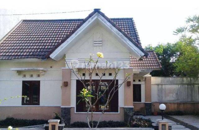 Rumah Bagus Luas di Sleman Yogyakarta 1