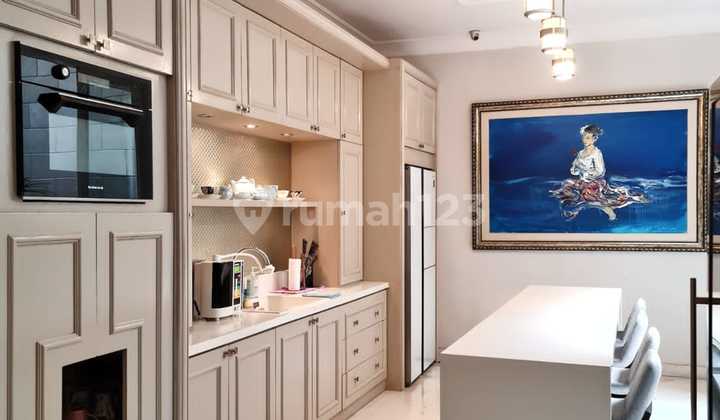 Luxury House in the Golden Triangle of Mega Kuningan, South Jakarta 2