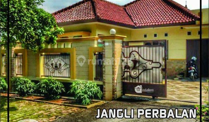 Rumah Besar Luas di Jangli Perbalan Banyumanik Semarang 1