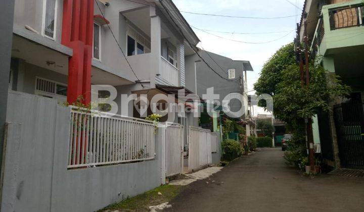 RUMAH CANTIK 2 LANTAI SIAP HUNI 2