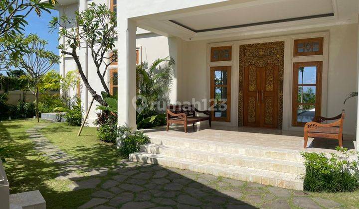 Nego,Luxury villa modern full view laut di sanur 150 meter ke pantai 2