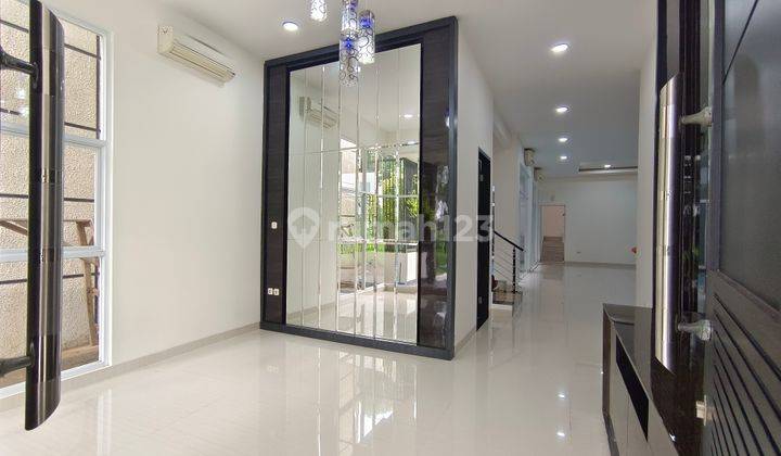 Di jual rumah mewah furnish di cluster onyx Alam sutera 1