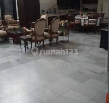 Rumah Di Cipete Lokasi Strategis. 2