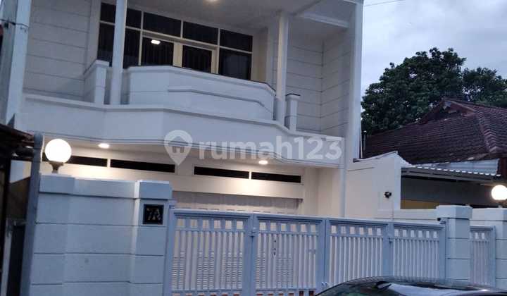 Dijual Rumah Bagus di Suryalaya Bandung 2