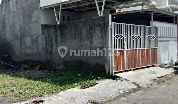 Rumah Second Siap Huni