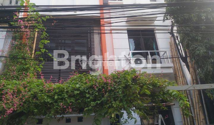 Rumah kos kosan 3 lantai ramai lokasi strategis deket pasar di Kelapa Gading 1