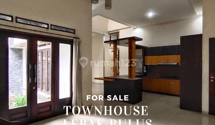 Di jual townhouse di lebakbulus jaksel 1