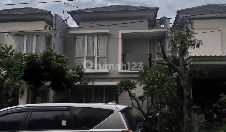 Rumah The Green Court BAGUS SIAP HUNI FULL FURNISHED 1