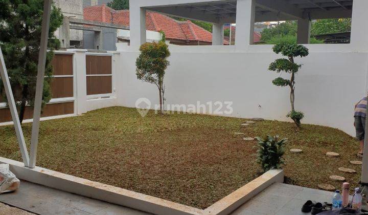 DIJUAL RUMAH 2 LANTAI DI JL. MELATI, JAKASAMPURNA, BEKASI BARAT 2