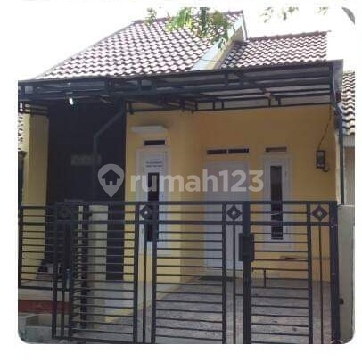 For Quick Sale Negotiable, Ready to Deal Gading Elok 1 Johar House in West Karawang.