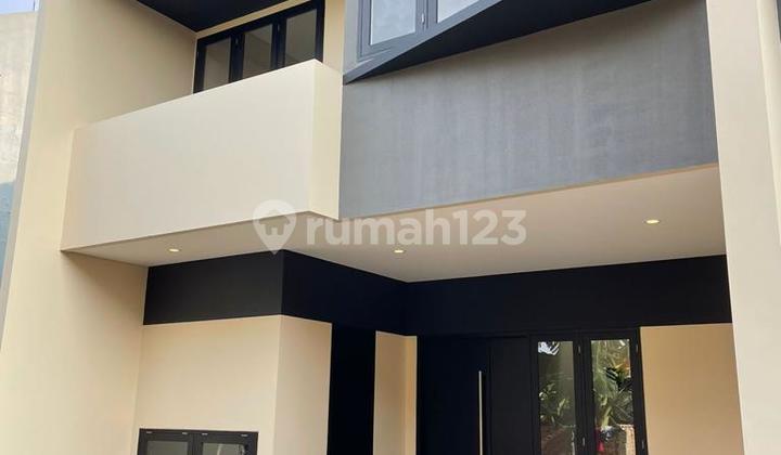 Rumah Baru Dalam Cluster di Jatibening Bekasi (Hw)