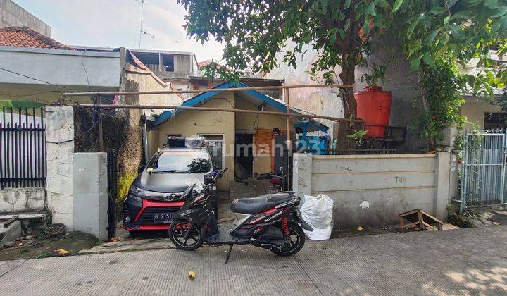 Rumah Tua Tomang hitung tanah saja bebas banjir 2