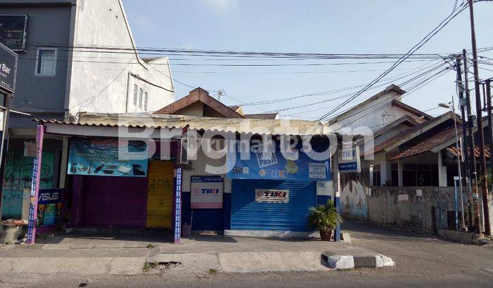 Di  Rumah Pinggir Jl Timoho Dekat Kampus UIN Jogjakarta 1