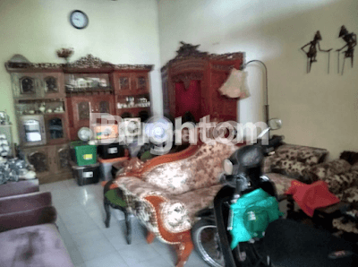 MURAH RUMAH SECOND 1 LANTAI BISA BUAT KOST2AN ATAU USAHA 1