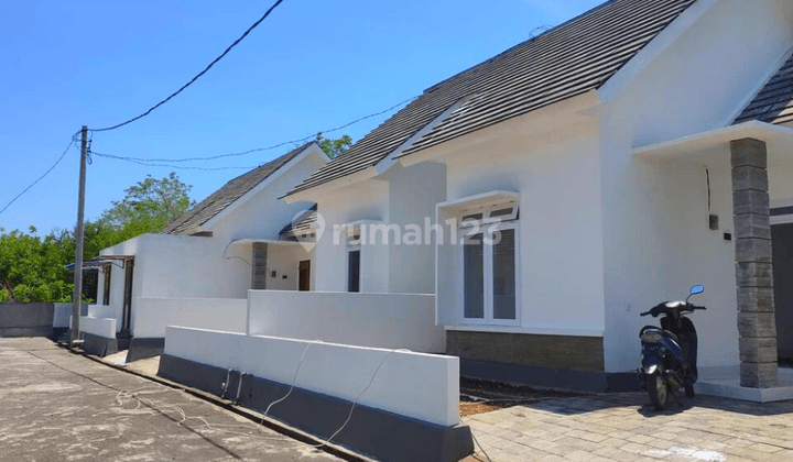 RUMAH SEMI VILLA MINIMALIS WITH POOL NUSA DUA 2