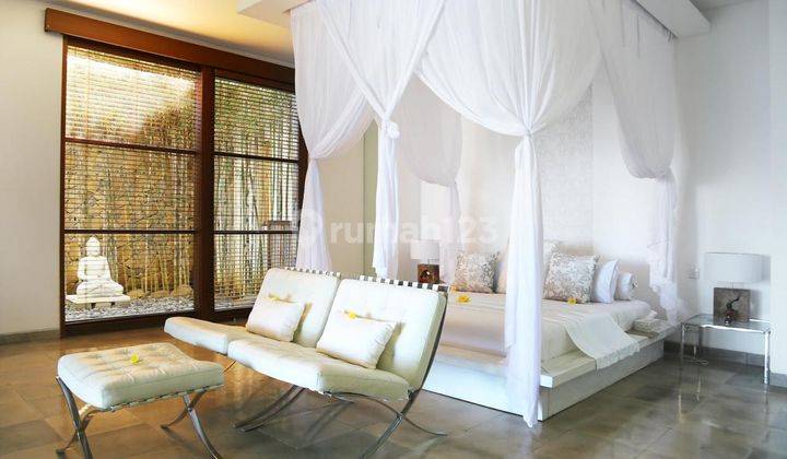 LUXURY VILLAS CLIFT FRONT AT KARANGASEM 2