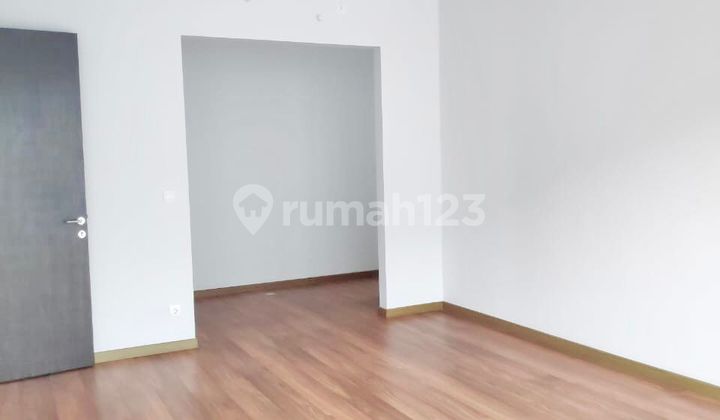 Exclusive 12 Meter Wide House Surely Like Comfortable Cluster Lakewood Nava Park - BSD City Tangerang 2