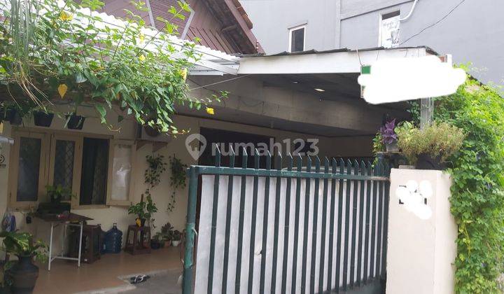 Cari Rumah Untuk Kos2an, Penginapan Mini 3 Menit Ke Gandaria City, 10 Menit Sudirman 1