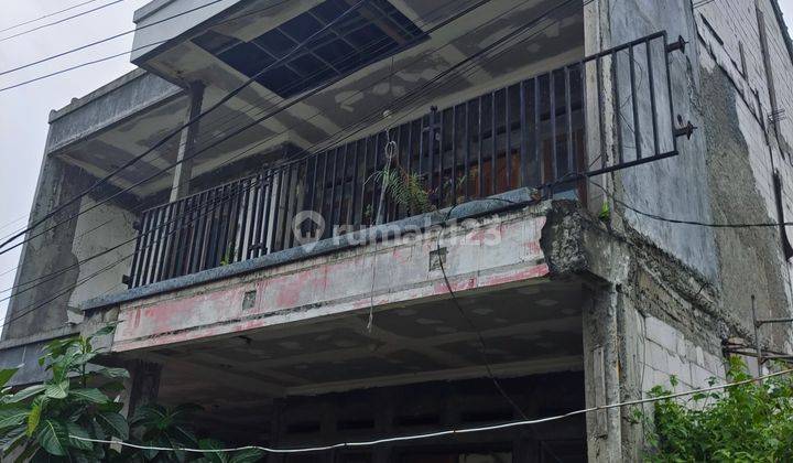 Rumah 2 lantai belum jadi di perumahan villa Jatirasa Bekasi Jawa barat  2