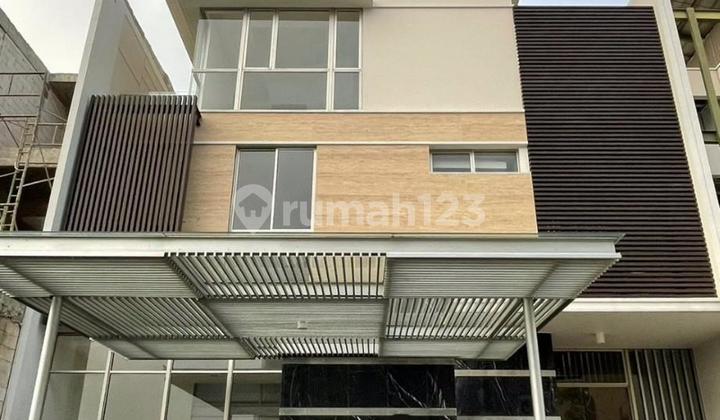 DiJual RUMAH SULTAN MEWAH GOLFISLAND PIK 12×25