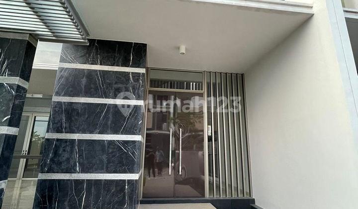 DiJual RUMAH SULTAN MEWAH GOLFISLAND PIK 12×25 2